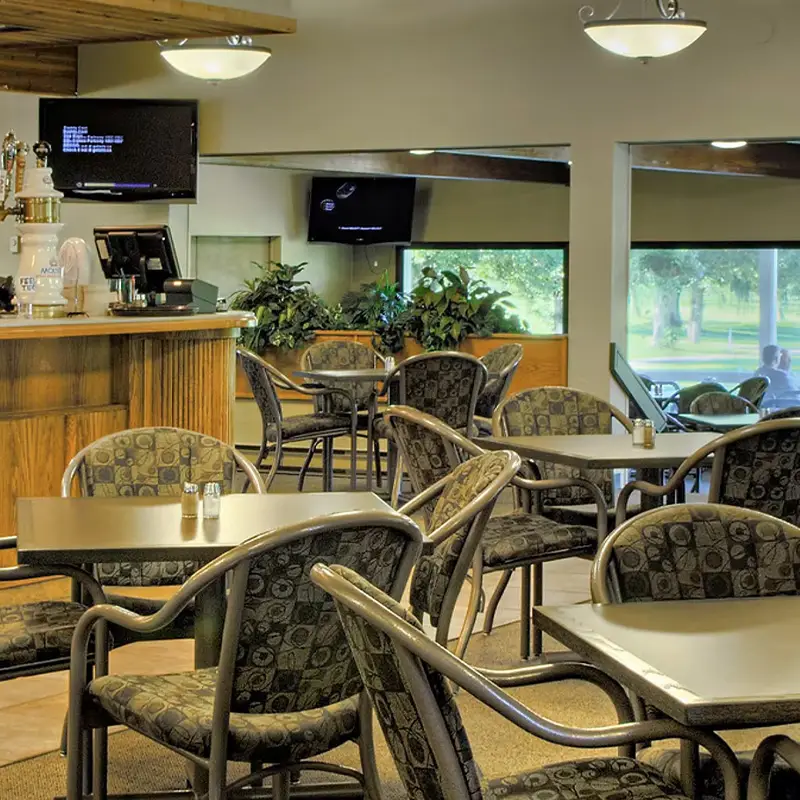 spallumcheen golfand country club vernon bc restaurant